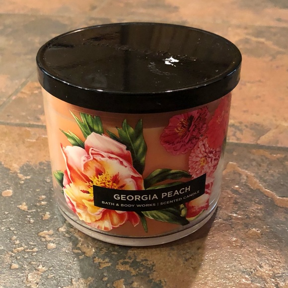 Other - New bath & body works candle Georgia peach